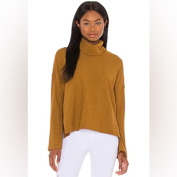 NWOT Free People Movement Can’t Handle This Turtleneck - Picture 2 of 11